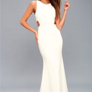 LULUS white dress